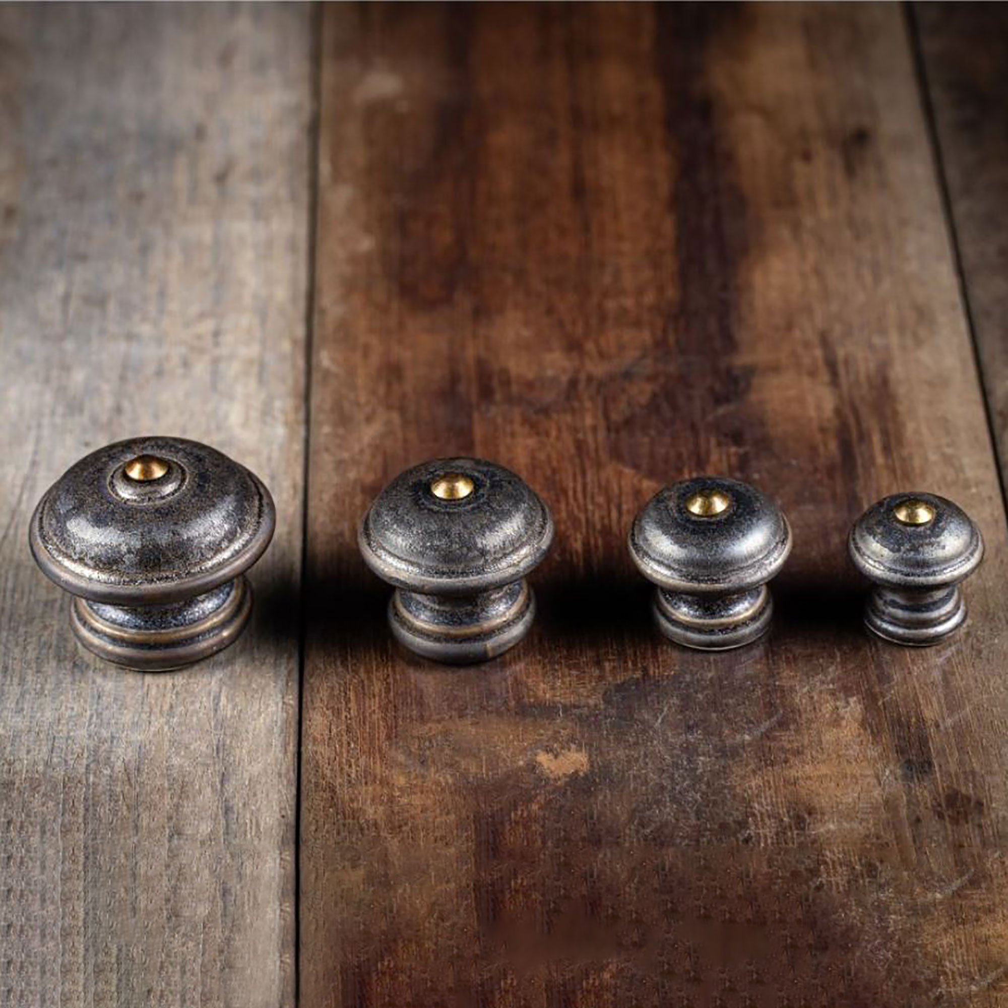 Porzellan Knauf Glatt - Messing Effekt