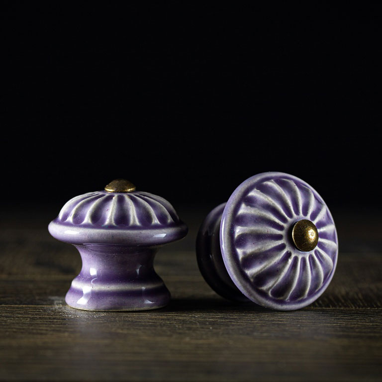 Keramischer Knauf Margerite - Lavendel