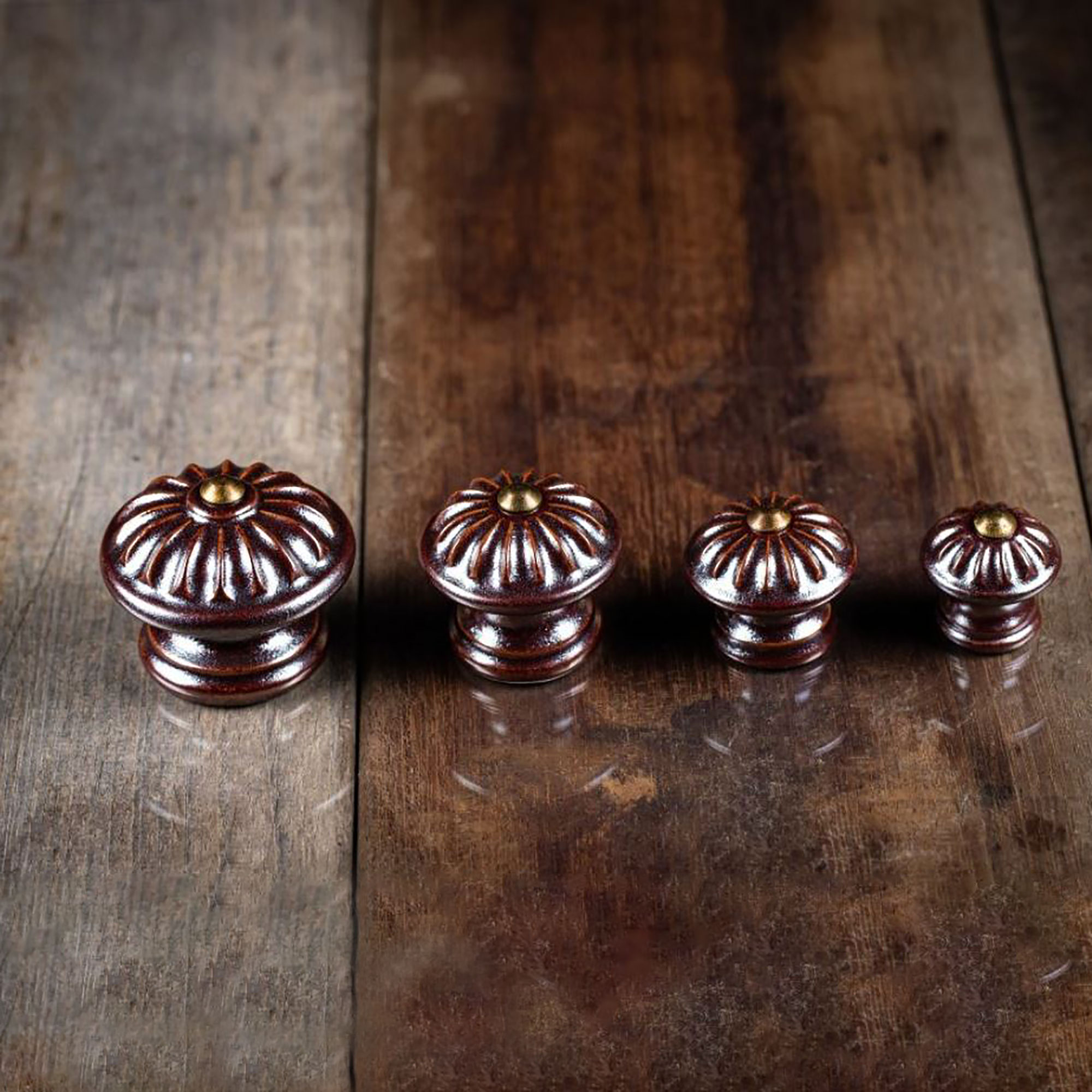 Porzellan Knauf Margerite - Rot-Braun Metallic